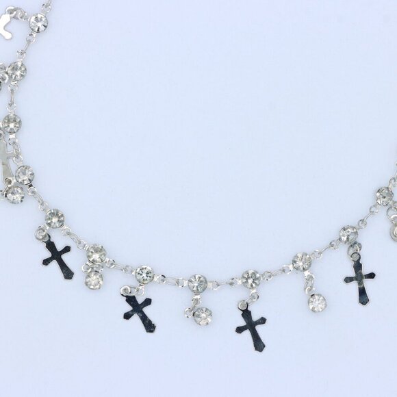 "Minimalist & Elegant Necklace Chain – Perfect for Women & Girls | UNVRC1318 - Picture 5 of 10